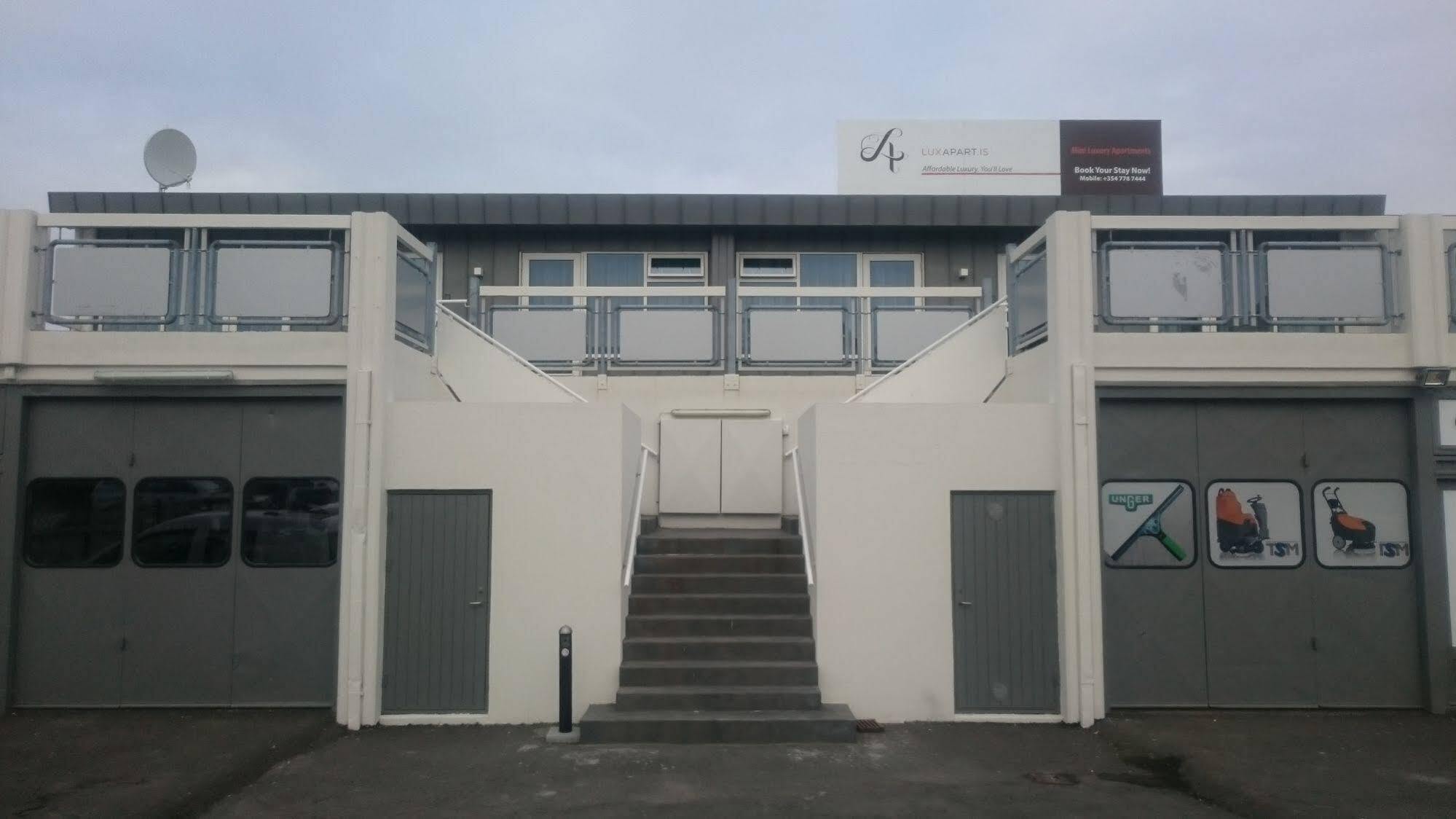 Lux Apart Kópavogur Екстериор снимка